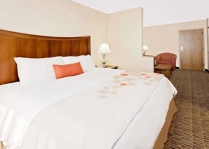 By Ihg Hotel Champaign
